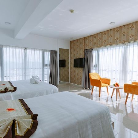Napoleon Nha Trang Hotel Buitenkant foto