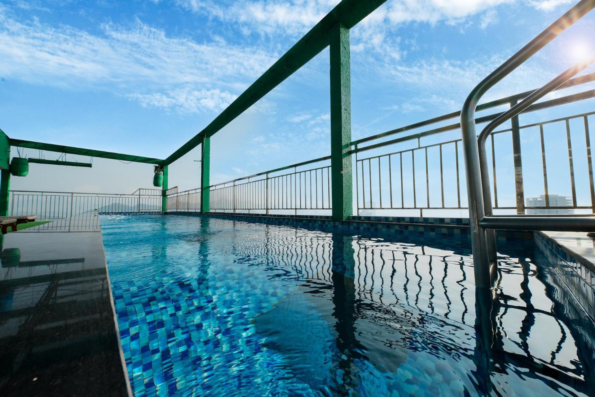 Napoleon Nha Trang Hotel Buitenkant foto